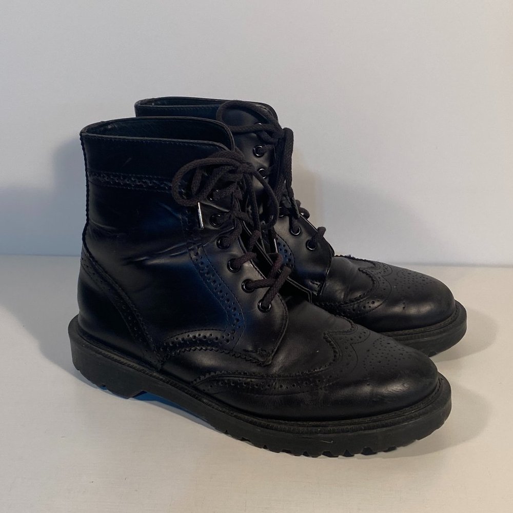 Dr Martens Ormond Black Leather Wing-Tip Ankle Boots Women Size 10 (Men Size 9)